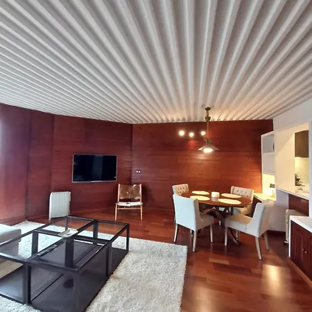 Bed And Snow Zona Media 公寓