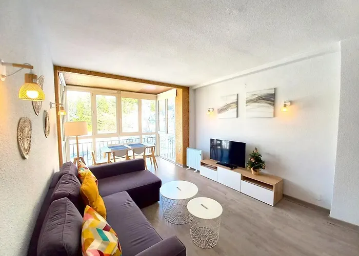 Bed And Snow Zona Media * 塞拉内华达