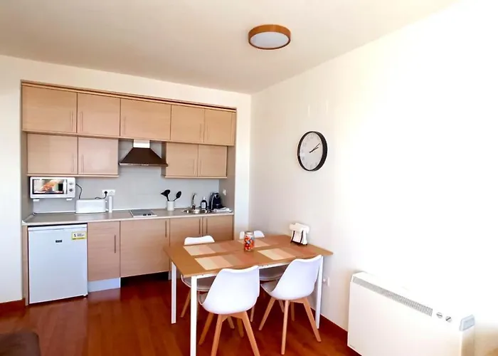 Bed And Snow Zona Media 塞拉内华达