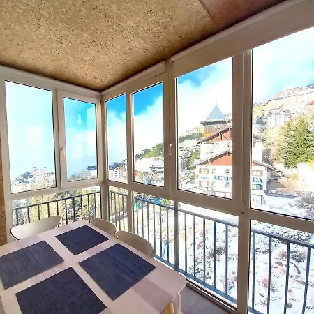 Bed And Snow Zona Media Serra Nevada