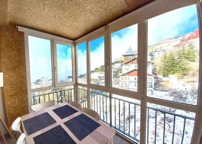 Bed And Snow Zona Media Sierra Nevada