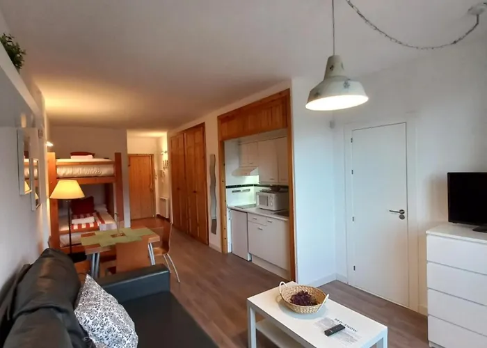 Bed And Snow Zona Media * Sierra Nevada